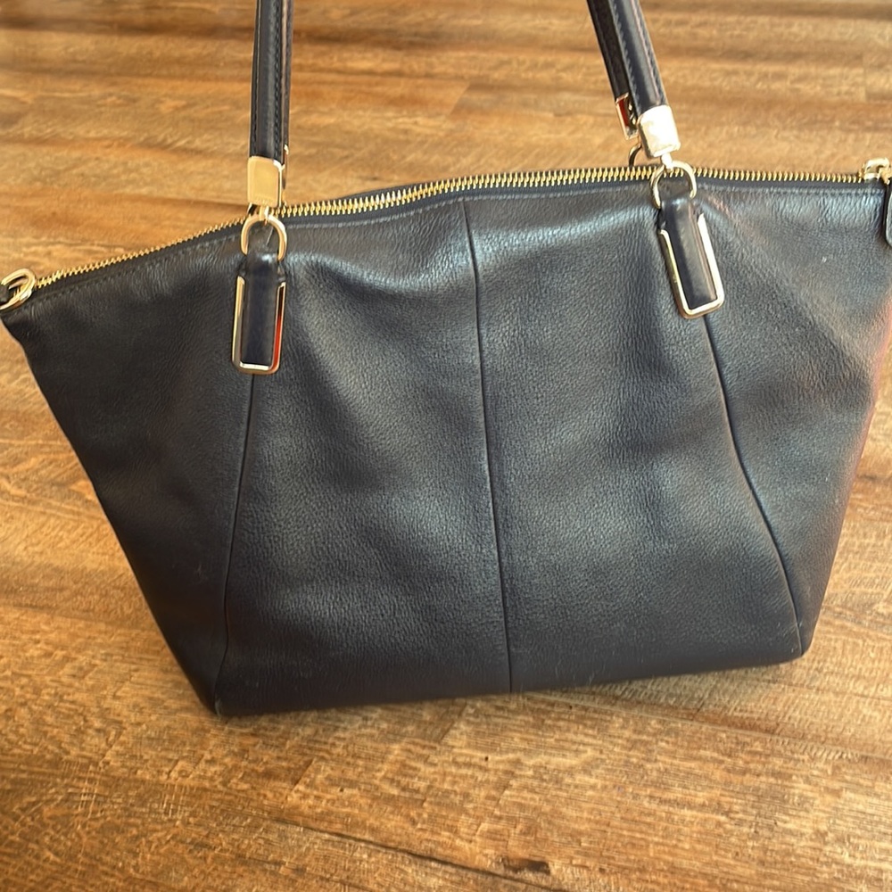 Navy, medium sized Coach bag - Picture 2 of 6